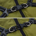 Načíst obrázek do prohlížeče galerie, Psí kabát Armádně zelená L24 Fleece a polyester